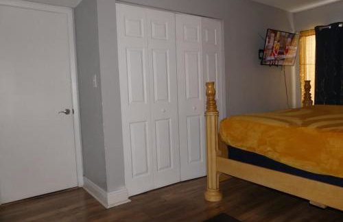 Beautiful 2-Bedroom Condo Near Universal and other Orlando Attractions, King Bed & Wi-Fi - Foto 28