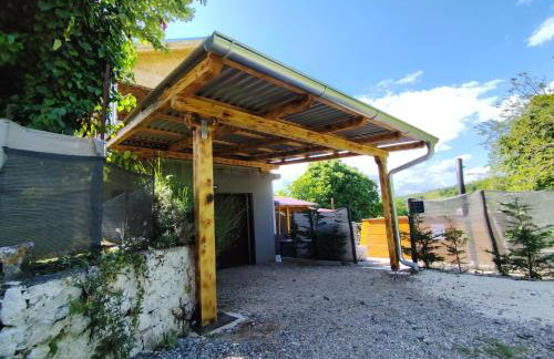 apartman Goga with pool and jacuzzi - Foto 9