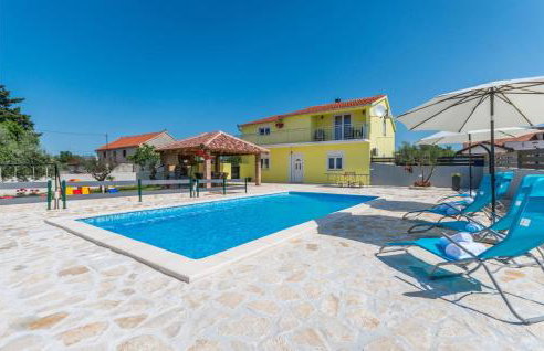 Awesome Apartment In Gornje Rastane - Foto 1