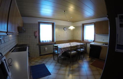 Majon Di Roces - Foto 11