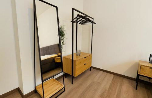 YFB-170m2 Apartment für bis zu 15, modern, 1min zu UBahn, Ruhige Lage, Parkplätze, WIFI, Netflix, Kindergerecht - Foto 14