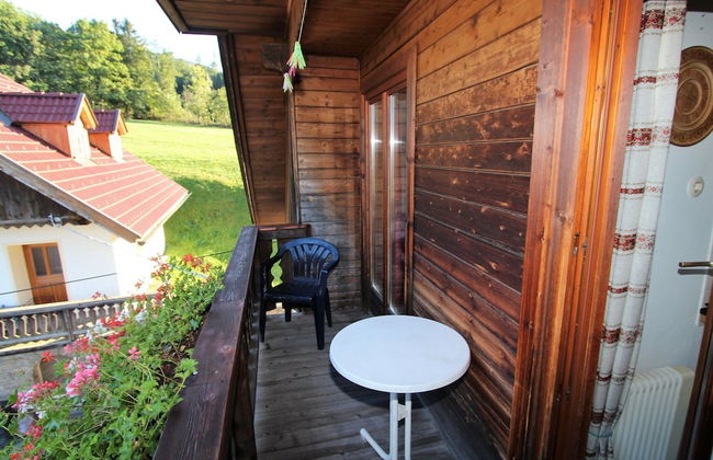 Peaceful Cottage Near Ski Area in Gmund - Photo 23