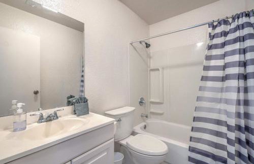 Vegas Adventure Starts Here-Mins to Strip! Sleep 6! - Foto 11