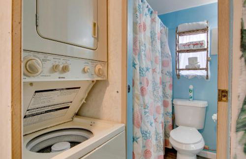 Furnished Deck Waterfront Port Isabel Cottage! - Foto 18