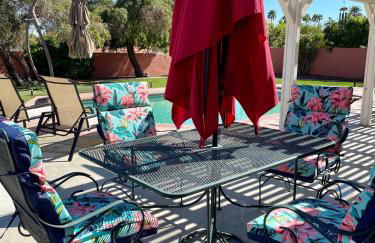 Indian Wells Resort Home with Private Saltwater Pool - Foto 32