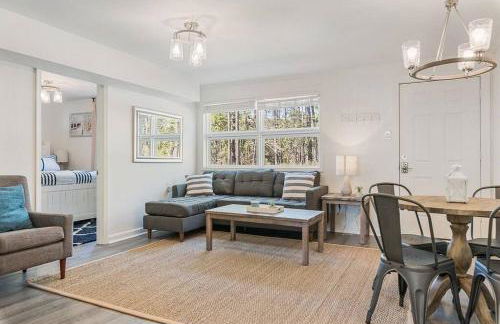 Dauphin Island Condos Near the Beach - Unit 2 - Foto 1