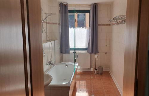 Ferienwohnung,Frühstück gegenüber,Parkplatz kostenlos, zentral Apartment 1 - Foto 11