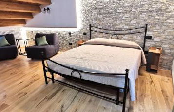 Dietro le mura - Foto 1