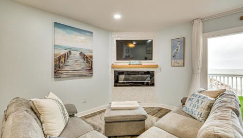 Poolside Fun and Oceanfront Bliss Kure Beach Haven! - Photo 3