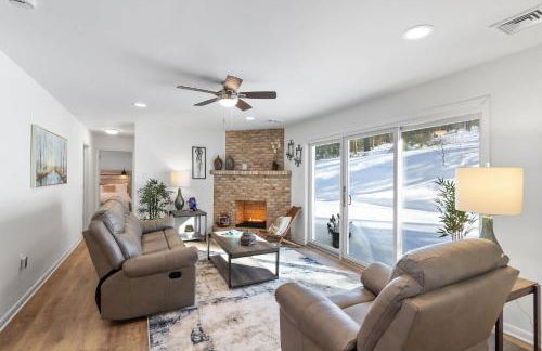 Whispering Fern - Luxe 5BR near Blue Mountain - Foto 14