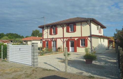 Maison landaise rénovée avec charme - Foto 1