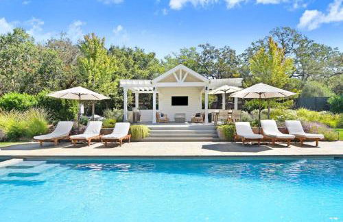 New Moon Mountain Family Retreat W- Pool And Views - Plus Wine Passport - Foto 1