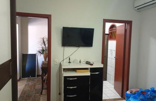 Casa 4 Quartos garagem 3 carros, churrasqueira e ar condicionado, - Foto 14