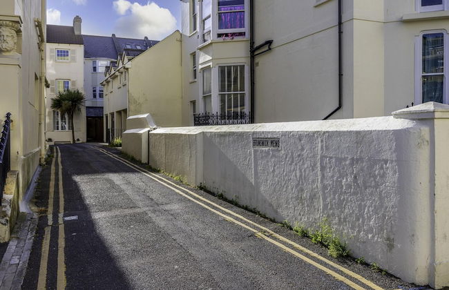 Myrtle Cottage With Free Parking By My Getaways - Foto 24