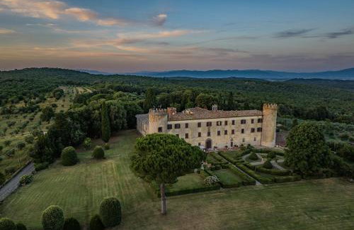 Tuscan Farmhouses at Castello del Calcione Estate - Foto 2