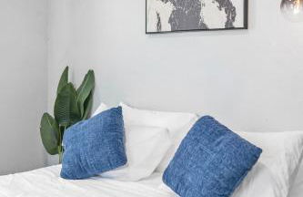 Stylish MCM Home by Frost Center - Foto 23