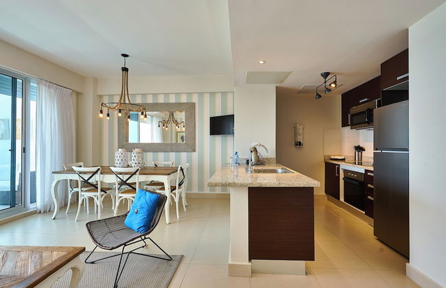 Beachfront Condos Las Olas Sleeps 6 - Foto 21