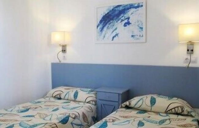 Apartamentos Los Tulipanes - Photo 4