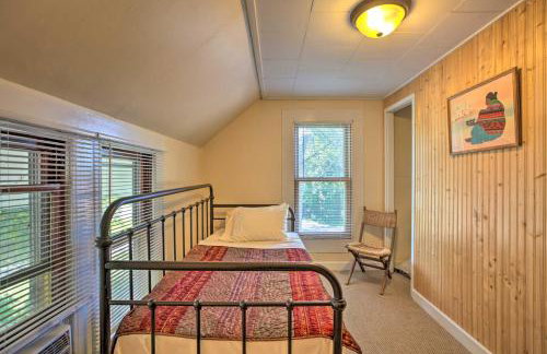 Pet-Friendly Home with Views of Lake Delavan! - Foto 27