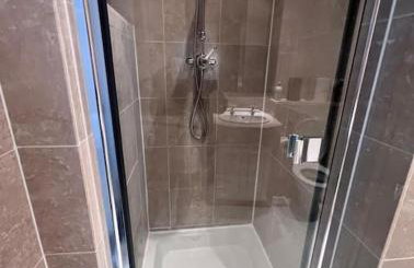 Luxury 3 bedroom, 3 bath apt by Oxford St & Soho - Foto 28