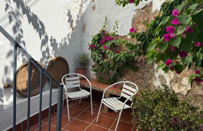 Cottage - Sleeps 4 - Pet Friendly - Patio - Foto 23