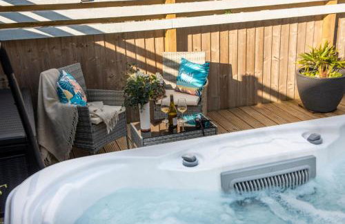 Wish You Were Here - Hot Tub - Free Parking & Free WiFi - Foto 22