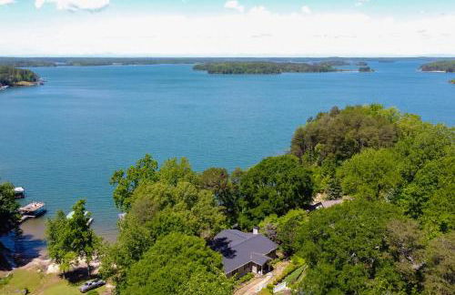 Game Room and Lake View Lake Hartwell Group Retreat - Foto 40