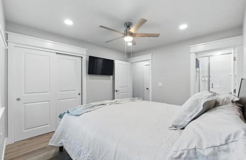 The White House Coveted Triplex Near Lake - Foto 40