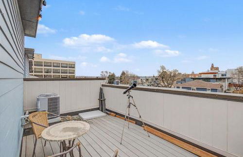 Spacious Denver Home with Private Rooftop Spa - Photo 37