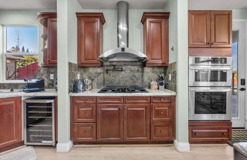 Game Lovers Retreat, spacious 4000 sqft Getaway - Foto 10