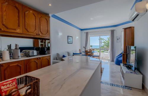 Ocean Vista Retreat with Beach & Pool Access by Drago Rentals - Foto 24