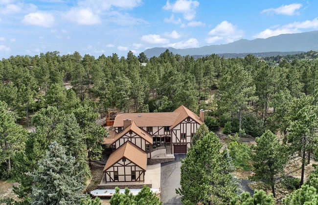 5BR Poe Manor Entertain,hot Tub+has Everything! - Foto 68