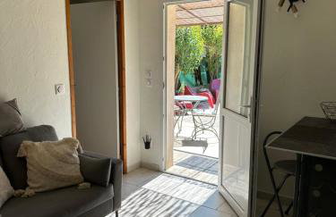 Villa Theolina Maisonnette lumineuse avec jardin, parking privé au calme à Aix - Foto 3