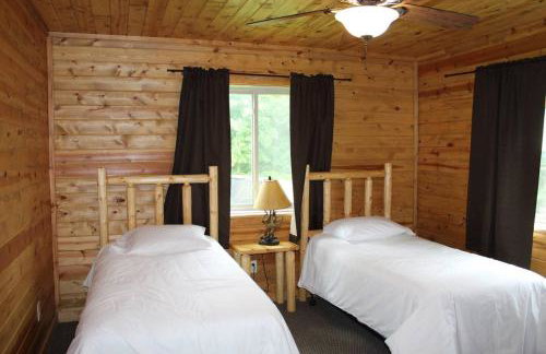 Cabin 11 - Modern open plan cabin with AC - Foto 5