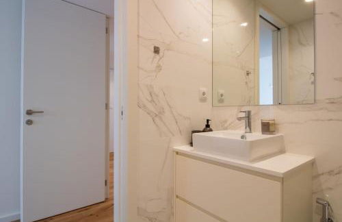 Gaia Elegant Apartment with Patio by LovelyStay - Foto 45