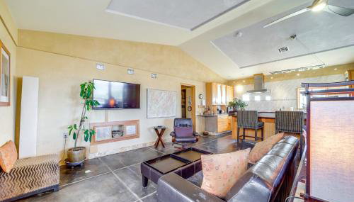 Mtn-View Home with Fenced Backyard in Rimrock! - Foto 5