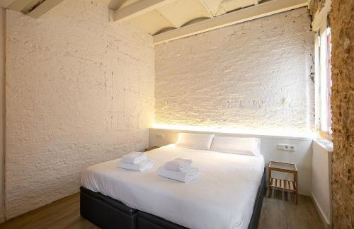 Decô Apartments Barcelona-Born Apt. - Photo 39