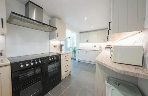 The Machine House - Hot Tub - Outdoor Bar - Foto 10