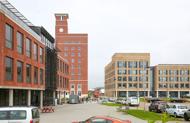 Bay Campus - Photo 13