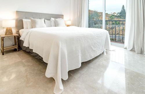 PA18- Stunning flat gym indoor and outdoor pool - Photo 18