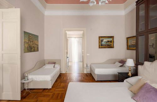 Luxury Historic Villa with heated pool near Catania, Taormina, the Sea and Mount Etna by SicilianRelaxingHomes - Foto 32