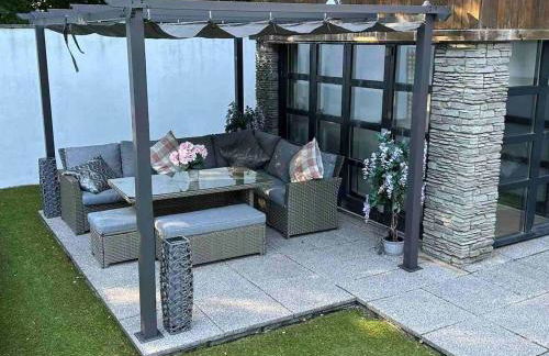 The Loch Lomond Townhouse In The Centre of Balloch - Foto 6