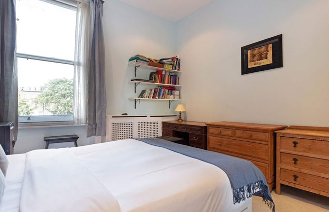 Gorgeous 1 Bedroom in Earl's Court With Vintage Furniture - Foto 6