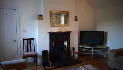 Upper Imeraval Cottage Sleeps 6 Pet-Friendly - Foto 5, furniture