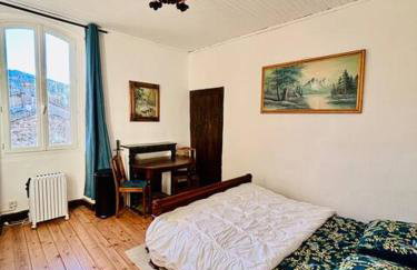 Studio au château de Lachau - Photo 1