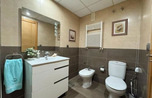 Family & Friends Apartment with Pool - Foto 22