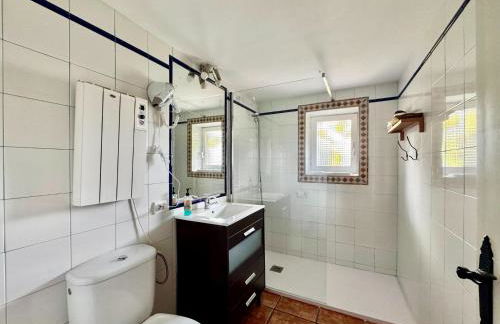 Farmhouse Apartment with Pool - Foto 28