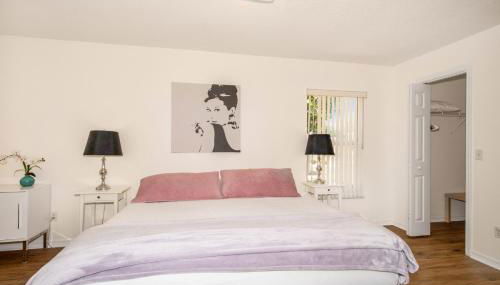 Van Ness Poolhome - Lake access 2mi - Photo 4