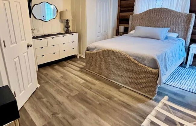 Saulsbury Street 23 #1 - Photo 6