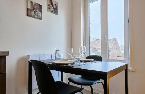 One bedroom apartment near tramway & shops - Foto 13